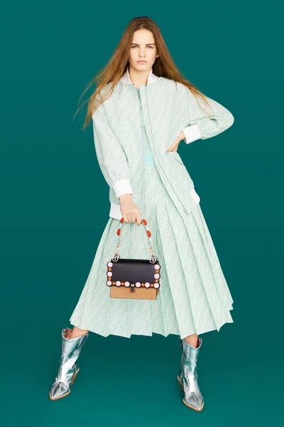 Look 36
